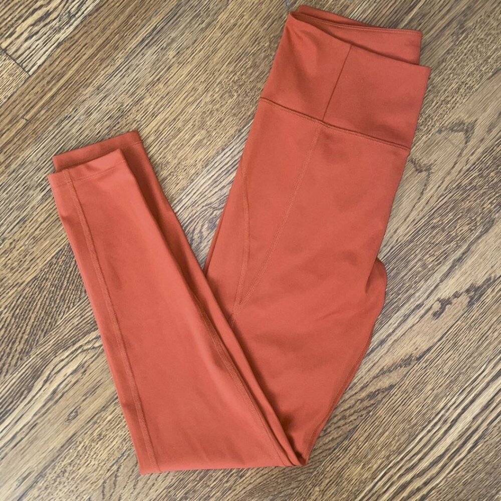 Girlfriend Collective High Rise Compression Leggings in Rust, Size: M - Picture 5 of 7